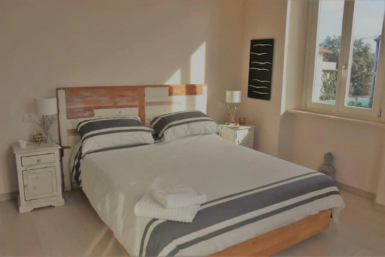 Modern Townhouse In Tuscany By The Sea Apartment Lido di Camaiore